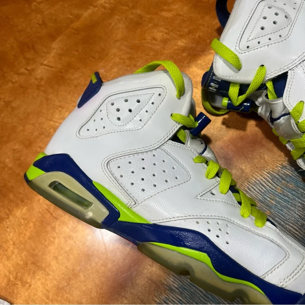 Jordan 6 Retro Fierce Green Basketball Athletic Shoes White Blue Size 6Y